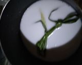 Foto langkah ke 2 dari resep Serabi Tepung Beras Lembut.