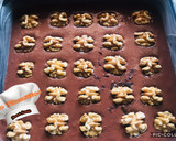 Foto del paso 8 de la receta: Magdalenas de cacao y calabacín