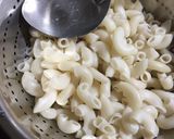 A picture of step 1 of Vegetable Macaroni.