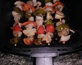 Foto del paso 4 de la receta: Brochetas de Rape y verduras en Freidora de aire