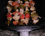 Foto del paso 4 de la receta: Brochetas de Rape y verduras en Freidora de aire