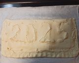 Foto del paso 2 de la receta: Empanada de pechuga de pavo y queso sin lactosa