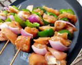 A picture of step 3 of Chicken kebab.