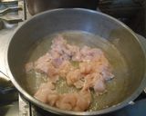 Foto del paso 3 de la receta: Coditos con Salsa de Crema, pollo Jamón y finas hierbas.🤤