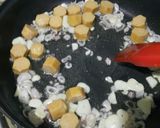 Foto langkah ke 2 dari resep 73. Tumis Brokoli Saus Tiram.