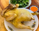 Hình bước làm 3 của món Gà hấp sả muối hột