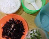 Foto langkah ke 1 dari resep 368. Cucur Bawang Jamur.