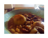 Foto del paso 4 de la receta: Alubias con alcachofas y toque de chorizo