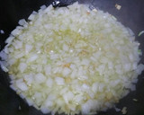 Foto del paso 2 de la receta: Patatas con carne picada de Pollo😋