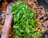 A picture of step 4 of Beef fry with fried rice.