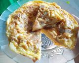 Foto langkah ke 1 dari resep Omlet Makaroni Sosis simple.