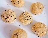 A picture of step 18 of Mango Sushi Balls.