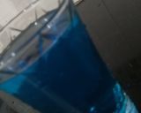 A picture of step 2 of Blueberry ice lolly.