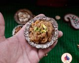 A picture of step 5 of Walnut Halwa.
