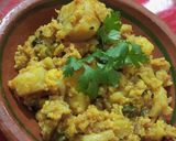 A picture of step 5 of 😋Aloo Gobhi 😋.