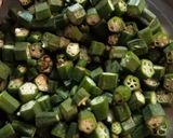 प्याज बाली भिंडी (pyaz will bhindi recipe in Hindi) रेसिपी चरण 1 फोटो