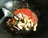 Foto langkah ke 2 dari resep Jengkol Pedas Daun Jeruk.