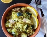 Foto del passaggio 3 della ricetta Cous cous alla curcuma con zucchine tonno e limone