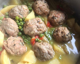Foto del paso 14 de la receta: Guisadito de albóndigas con un toque griego de hierbabuena