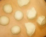 A picture of step 12 of Yeast doughnut.