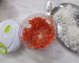 A picture of step 1 of Chatpati Bhel.