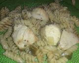 Foto del paso 5 de la receta: Pollo a la mostaza con fideos
