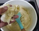 Foto langkah ke 2 dari resep Bread Pudding Durian Maizena.