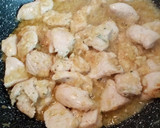 Foto del paso 3 de la receta: Pechuga de pollo con curry y champiñones