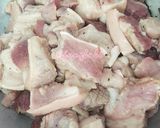 Hình bước làm 1 của món Thịt Kho Trứng Cút 🍲