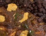 A picture of step 6 of Beef Chop with Pasilla Chile and Green Pepper Sauce.