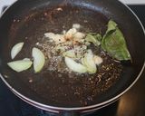 Foto langkah ke 3 dari resep Philippine Chicken Adobo.