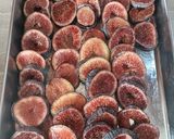 Une image de l'étape 5 de 🫐 Tarte rustique figues chèvre miel.
