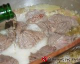 Φωτογραφία βήματος 2 της συνταγής Μοσχάρι με μπύρα και μουστάρδα