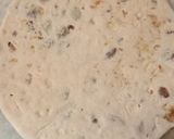 A picture of step 3 of Dry Fruit Parantha.