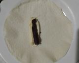 Foto langkah ke 2 dari resep Lumpia Pisang Meleleh.