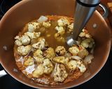 A picture of step 3 of Roasted Cauliflower Soup.