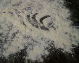 A picture of step 4 of Fluffy doughnuts.