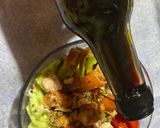 Foto del paso 10 de la receta: Poke bowl (salmón ahumado, atún, arroz, y vegetales)