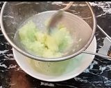 A picture of step 5 of Cucumber Drink.
