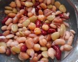 Foto del paso 3 de la receta: Ensalada de 4 legumbres y quinoa