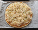 Foto del paso 4 de la receta: Pizza de calabaza con queso de cabra y sobrasada con masa Quebrada