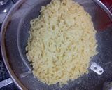 নুডুলস দোসা(Noodle dosa recipe in Bengali) রেসিপির ধাপ 2 ছবি