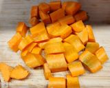 Foto del paso 1 de la receta: Sopa de zapallo y calabaza