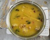 Foto langkah ke 3 dari resep Opor Kuning Ayam Telur.