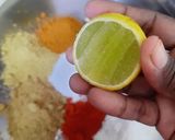 A picture of step 2 of Malabar trevally fish fry.