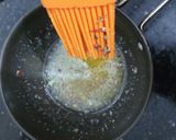 A picture of step 5 of Bread rolls.