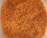 Foto del paso 1 de la receta: 🍲Tofu de lentejas coral salteado al curry con guarnición al aliño de yogur y mostaza 🍲