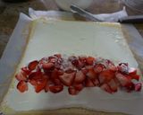 Foto del paso 19 de la receta: Brazo gitano  Fresa con Crema chantillí