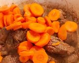 Une image de l'étape 3 de Bœuf bourguignon.