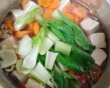 Foto langkah ke 4 dari resep Sup Tahu Wortel Pakcoy.